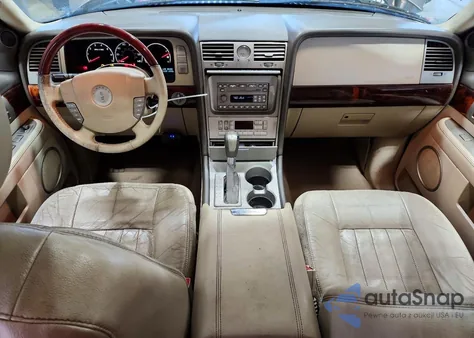 2004 Lincoln Navigator z USA, uszkodzony, nr VIN 5LMFU28R54LJ27045